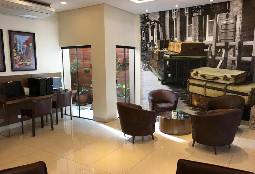 هتل Internacional