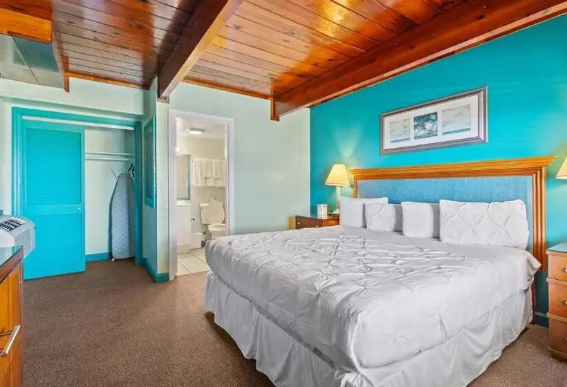 Hotelli Oceanfront Inn, Partial Ocean View, King Bed, #7