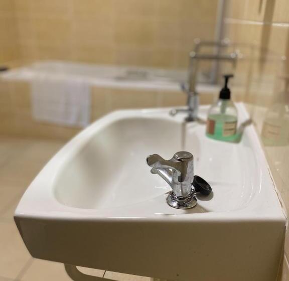 모텔 The Duke William