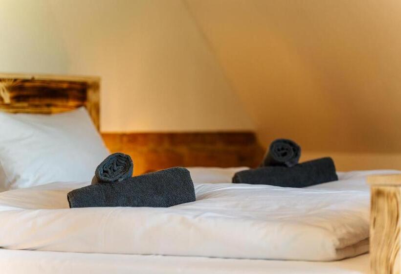 بنسيون Chez Julie