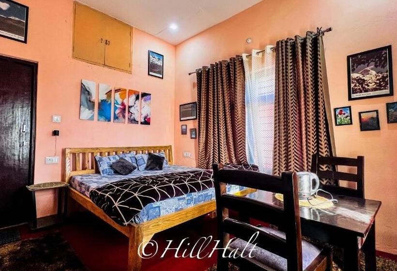 Pensão Hill Halt