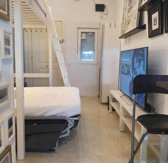 Пансион Loft With Total Privacy