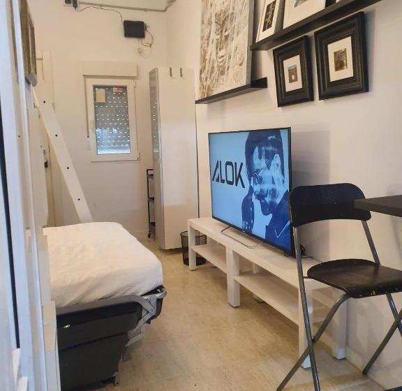 Пансион Loft With Total Privacy