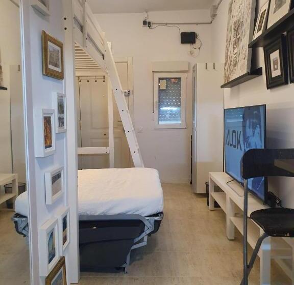 Пансион Loft With Total Privacy