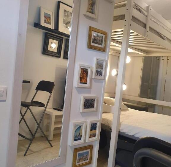 Пансион Loft With Total Privacy