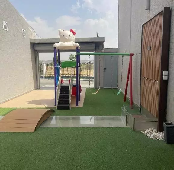 شاليهات الريف بلس الفندقية