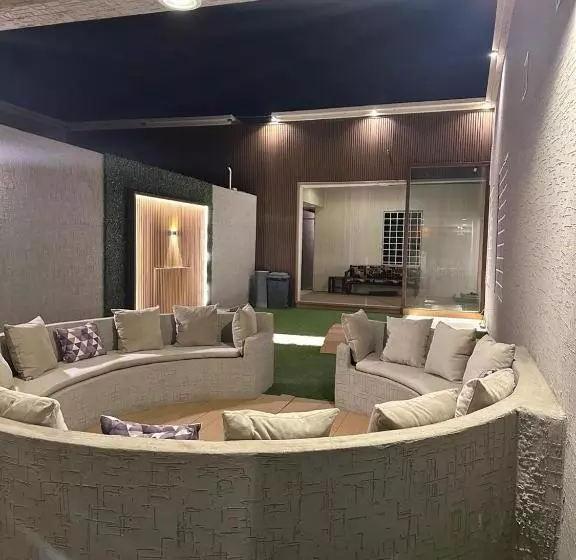 شاليهات الريف بلس الفندقية