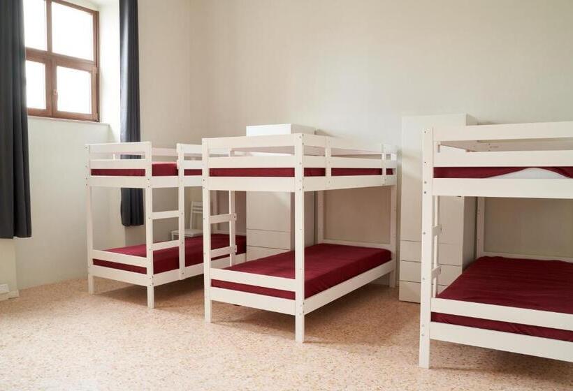 Schronisko Hub Portanova