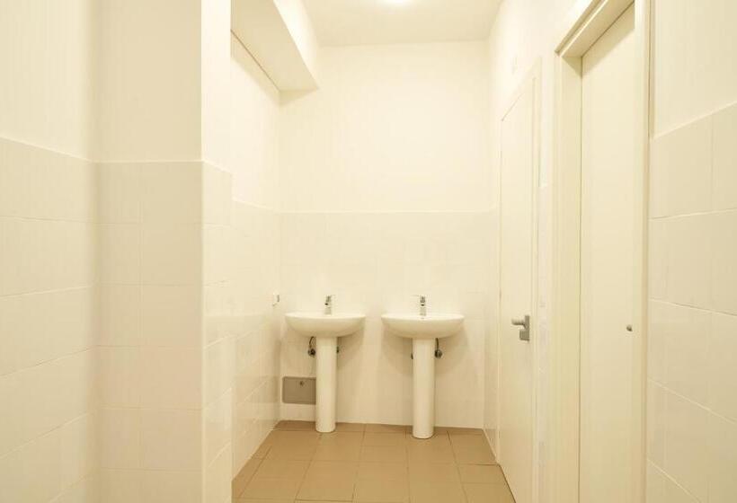 Schronisko Hub Portanova