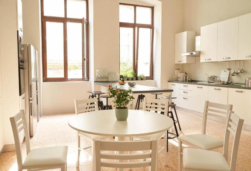 Schronisko Hub Portanova