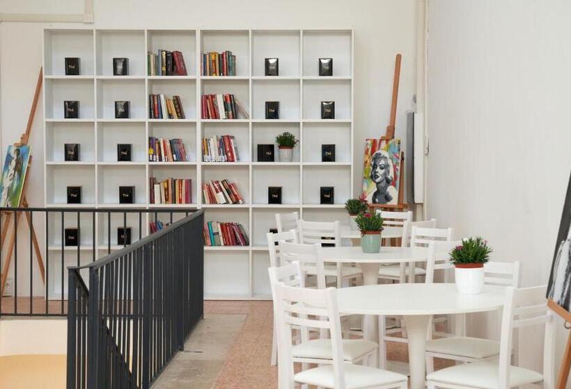 Schronisko Hub Portanova