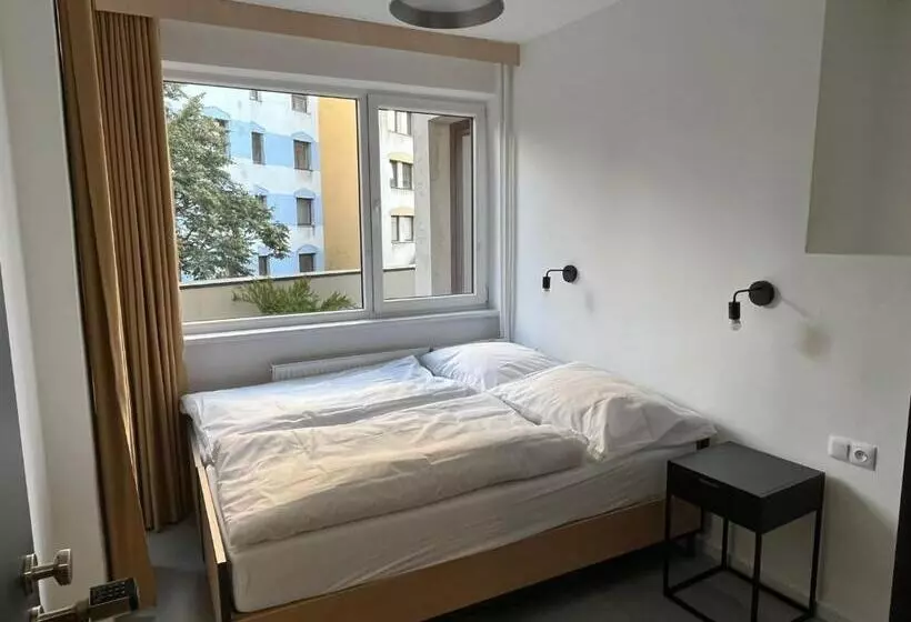 Izy Stay Hostel Coworking Nomads