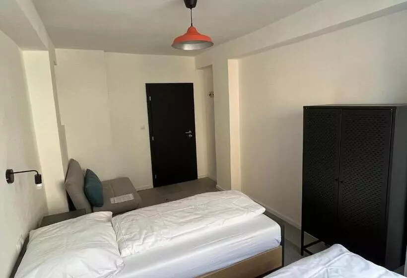 Izy Stay Hostel Coworking Nomads