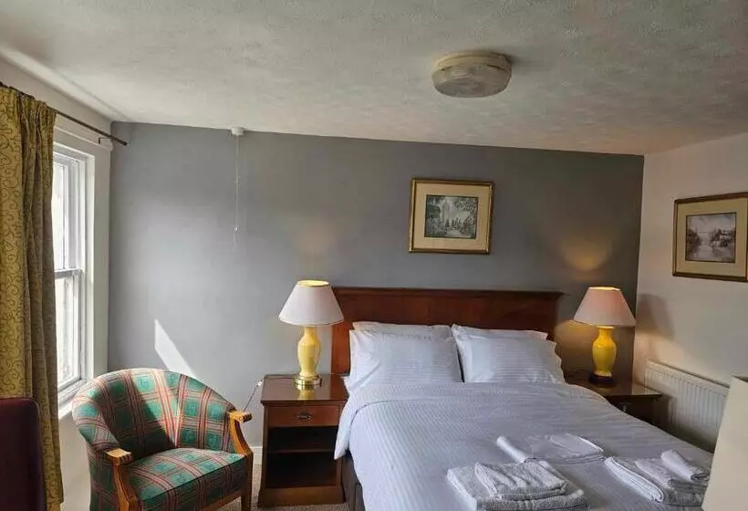 Retkeilymaja The Shipwright Inn