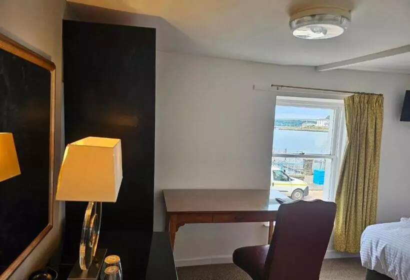 Retkeilymaja The Shipwright Inn