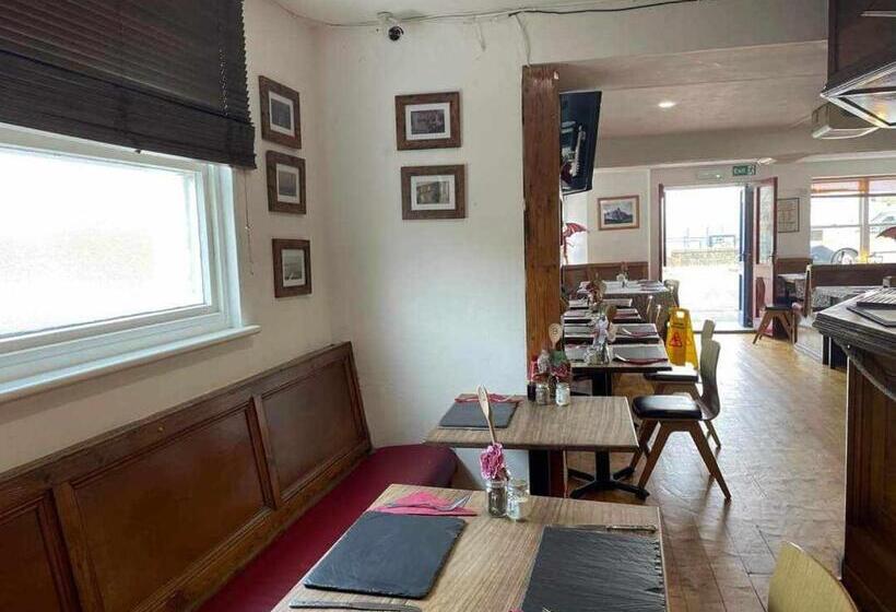 Retkeilymaja The Shipwright Inn