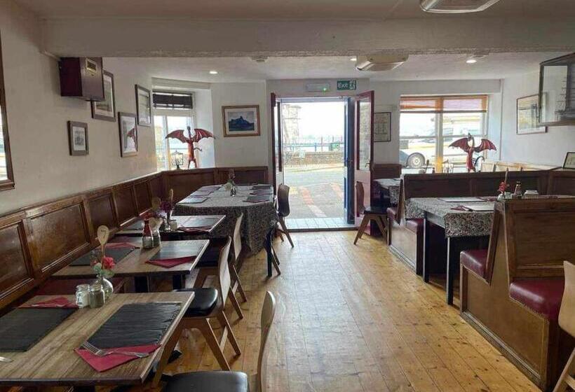 Retkeilymaja The Shipwright Inn