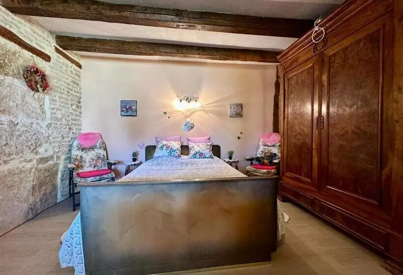 Aamiaismajoitus (B&B) La Ferme De Tart