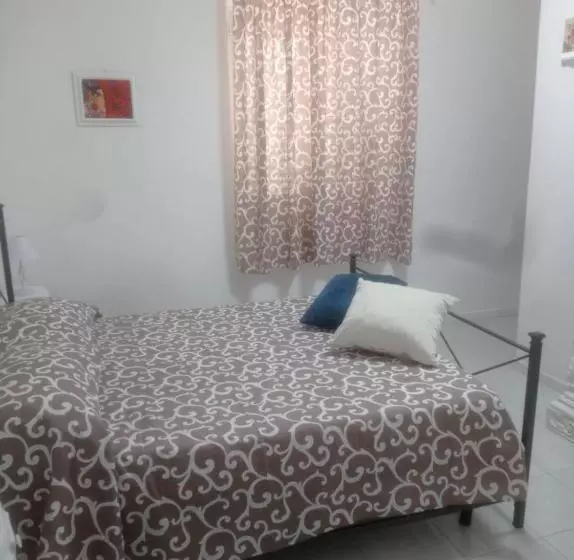 تختخواب و صبحانه Torre Agada