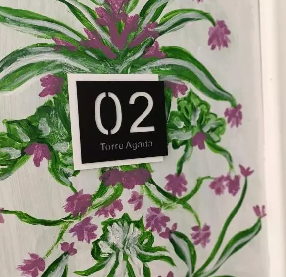 تختخواب و صبحانه Torre Agada
