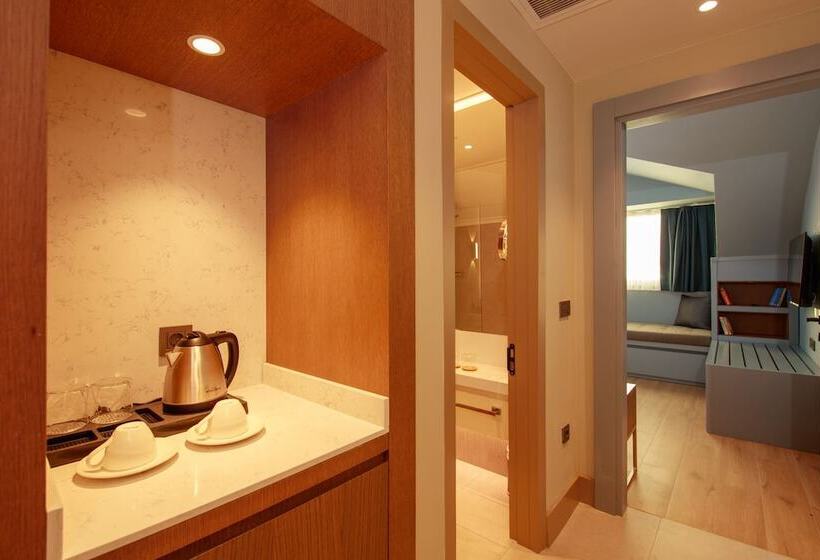 Hotel Casa Lumar Luxury Lodging