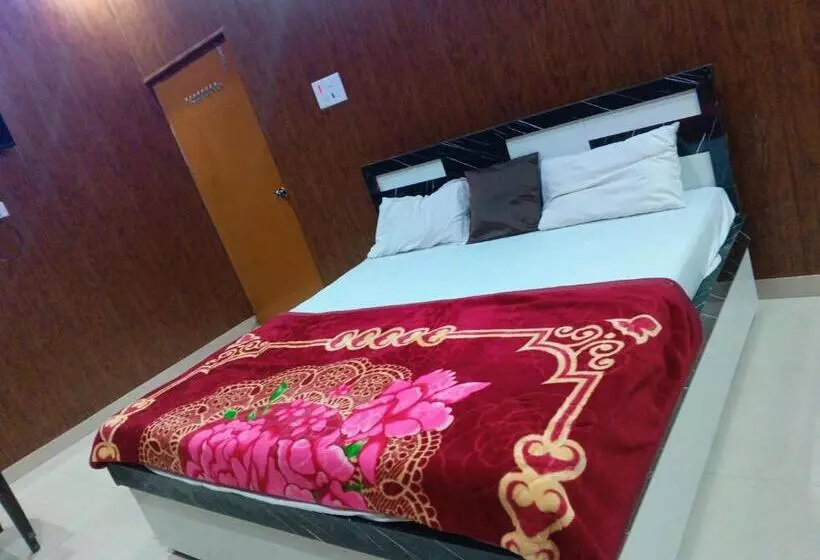 Hotelli La Ayodhya Residency