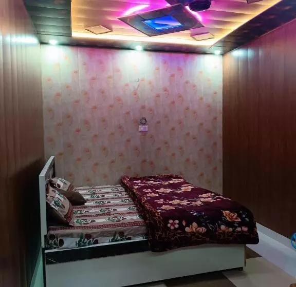 Hotelli La Ayodhya Residency