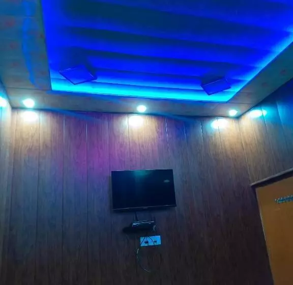 Hotelli La Ayodhya Residency