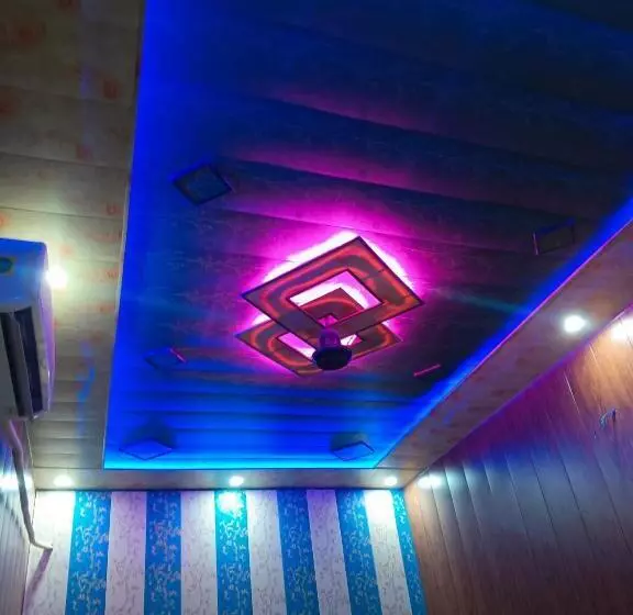 Hotelli La Ayodhya Residency