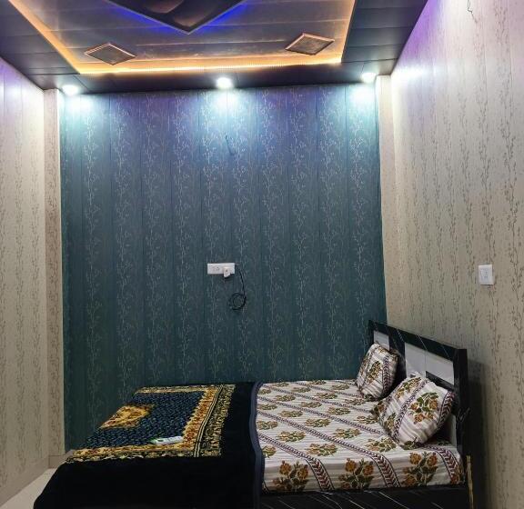 Hotel La Ayodhya Residency