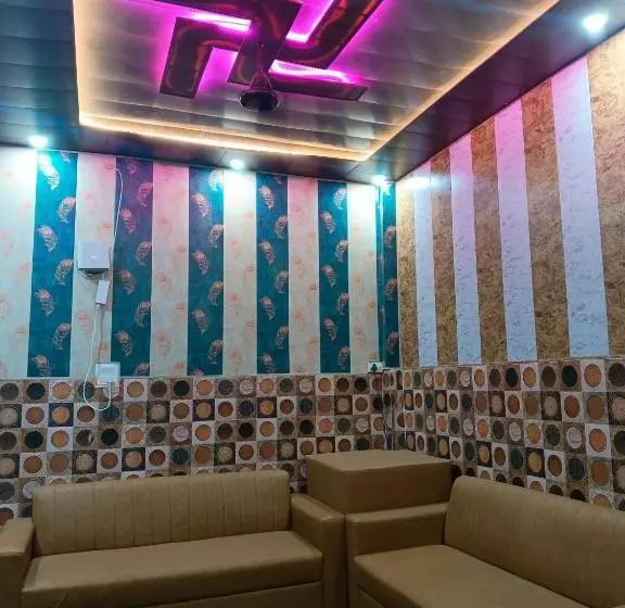 Hotelli La Ayodhya Residency