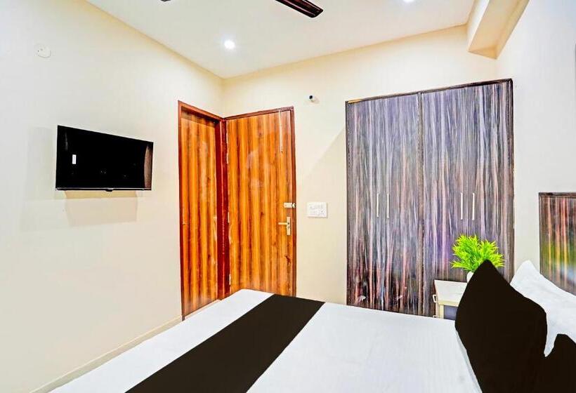 Hotell O Shree Jee Inn Guest House