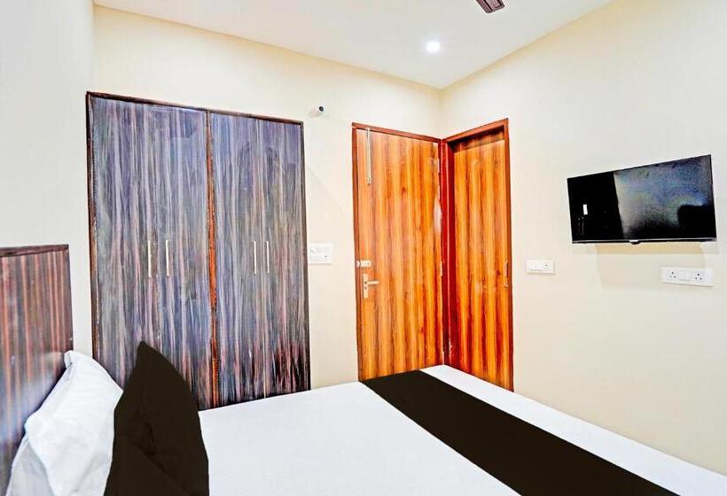 Hotell O Shree Jee Inn Guest House