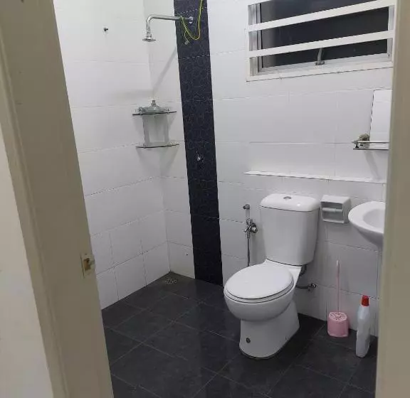 Majatalo Bertam Kepala Batas Guest House For Male Only