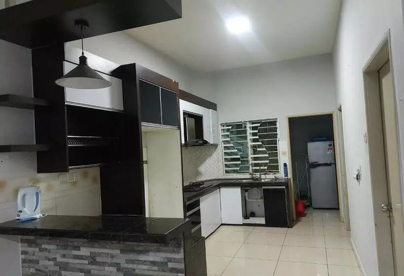 Majatalo Bertam Kepala Batas Guest House For Male Only