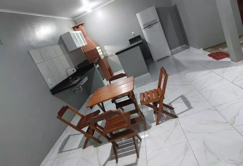 پانسیون Casa Hostel Familiar