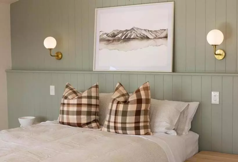 ペンション Willow View Cottage   Beautiful Farm Views Close To Waitomo