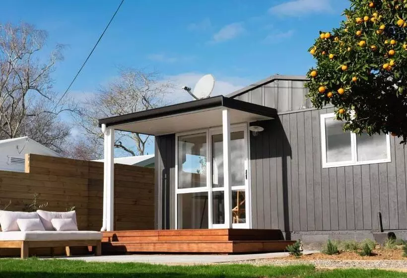 ペンション Willow View Cottage   Beautiful Farm Views Close To Waitomo