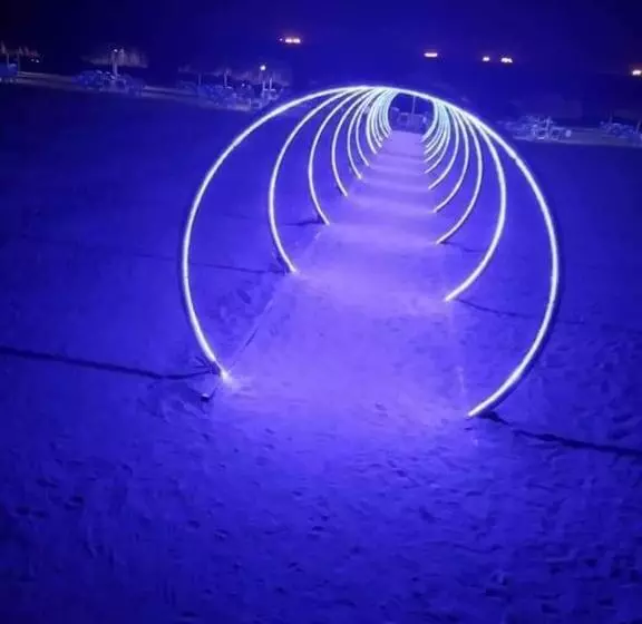 استراحتگاه لاسرينا عيون موسي راس سدر أرضي بجاردن فيو بحر وعلي البيسين للعائلات فقط