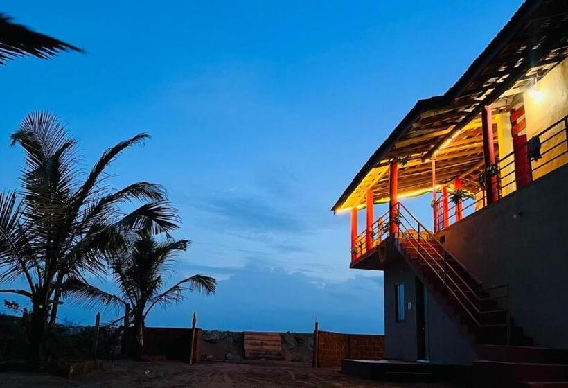 אתר נופש Nakshatra Beach Stay