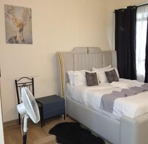 تختخواب و صبحانه Breezy Studio