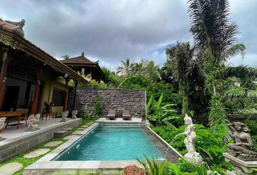 ベッドアンドブレックファースト Gunung Kawi Villa