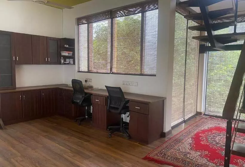 Aamiaismajoitus (B&B) Priyajeewaka Luxury Resort & Nursing Care