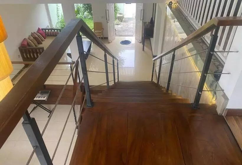 Aamiaismajoitus (B&B) Priyajeewaka Luxury Resort & Nursing Care