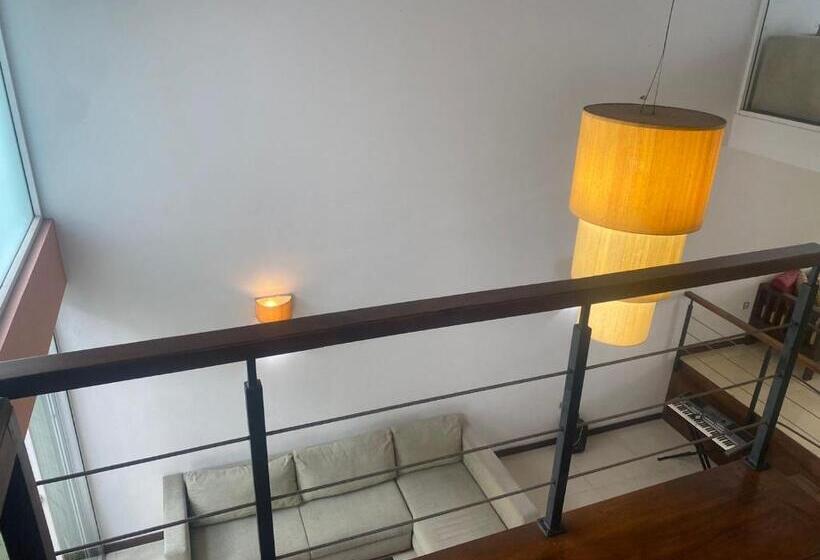 צימר Priyajeewaka Luxury Resort & Nursing Care