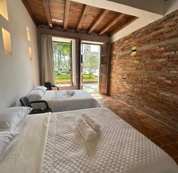 Casa Hotel Serena