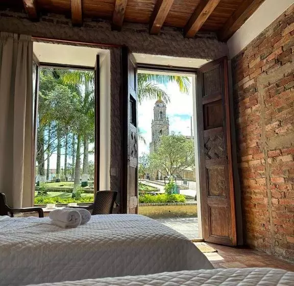 Casa Hotel Serena