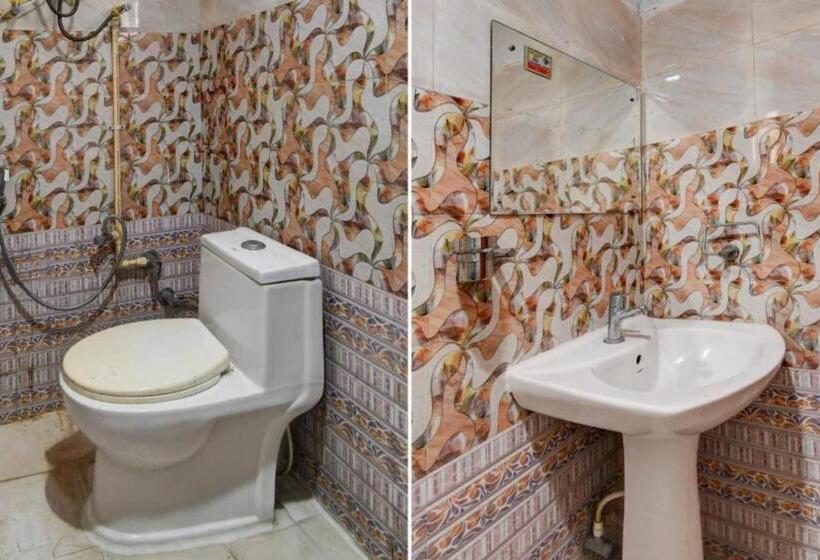 Hotel Goroomgo Blue Royal Bhubaneswar