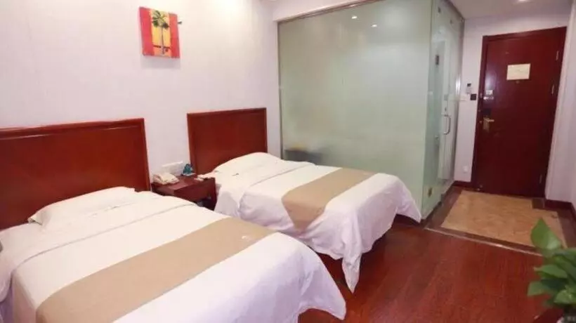 Hotelli Greentree Inn Yinchuan Pedestrian Street East Liqun Street Express
