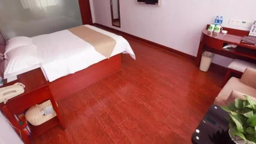 Hotelli Greentree Inn Yinchuan Pedestrian Street East Liqun Street Express